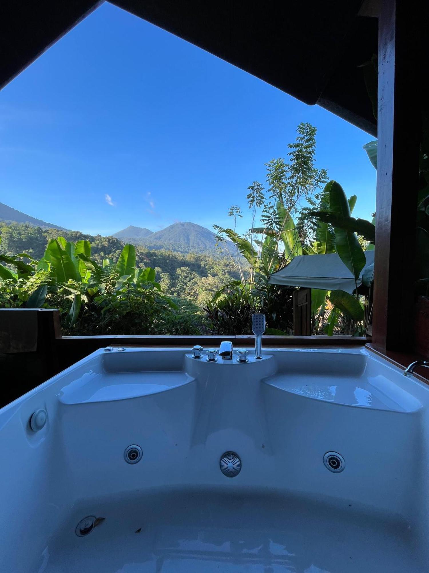 Luxury tent Sang Giri Mountain Tent By Ahm